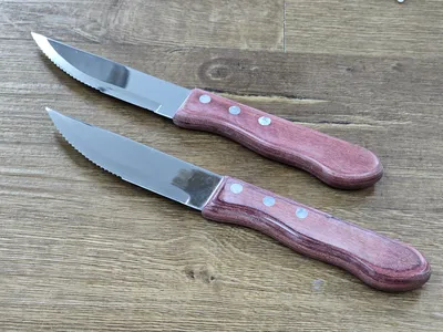 סכין סטייק ידית עץ