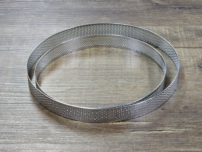 רינג 20 מחורר