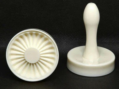 שבלונה/חותמת לעוגיות יציקת פלסטיק דגם קלאס