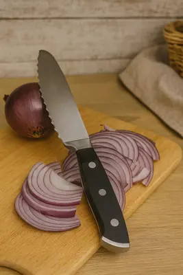 סכין ירקות קשים מתאים גם למריחה