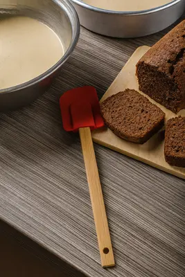 לקקן ידית עץ צבע אדום 29 ס"מ