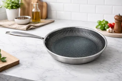 מחבת נירוסטה 3 שכבות בציפי נון סטיק מידה 28 מתאים לאינדוקציה