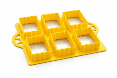 שבלונה /קורצן מלבנים לעוגיות 6 שקים 6*4 ס"מ