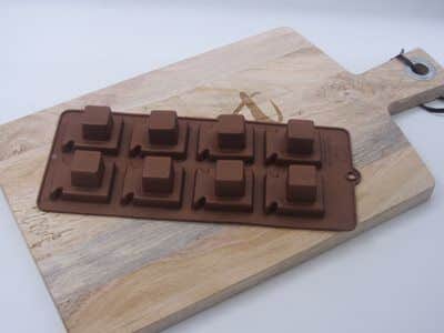 סיליקון תפילין  8 שקעים 5*4 L ס"מ