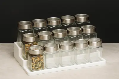 צנצנת תבלינים סאן רוף 6*6 ס"מ במבצע אשש מארז 15 יח כולל מדבקות וכולל מדף