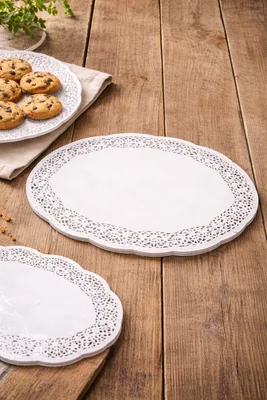 ניירות דוליס אובל למגשים 32*21 ס"מ מארז חיסכון 250 יח